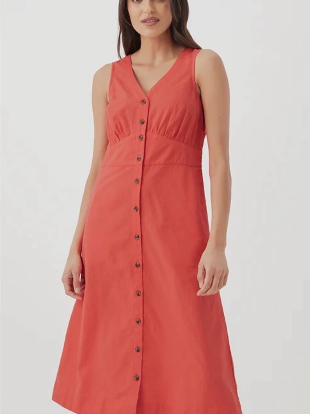 Pact Canopy Linen Blend Button-Front Dress in a vibrant cayenne red - Large